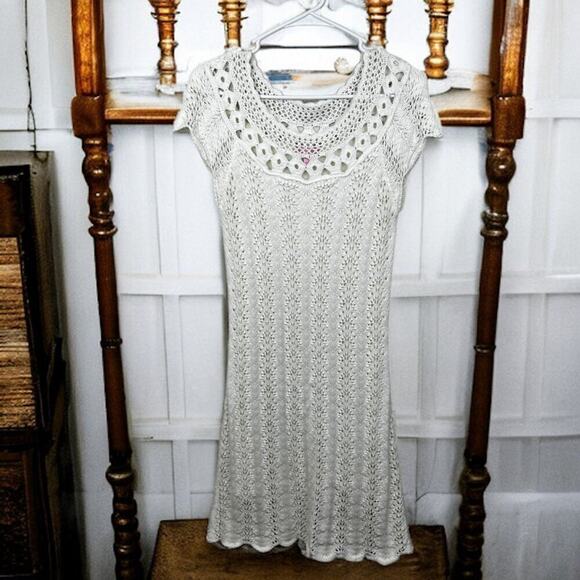 Lilly Pulitzer Women’s Small Everly White Short Sleeve Sweater Midi Dress - Picture 2 of 8